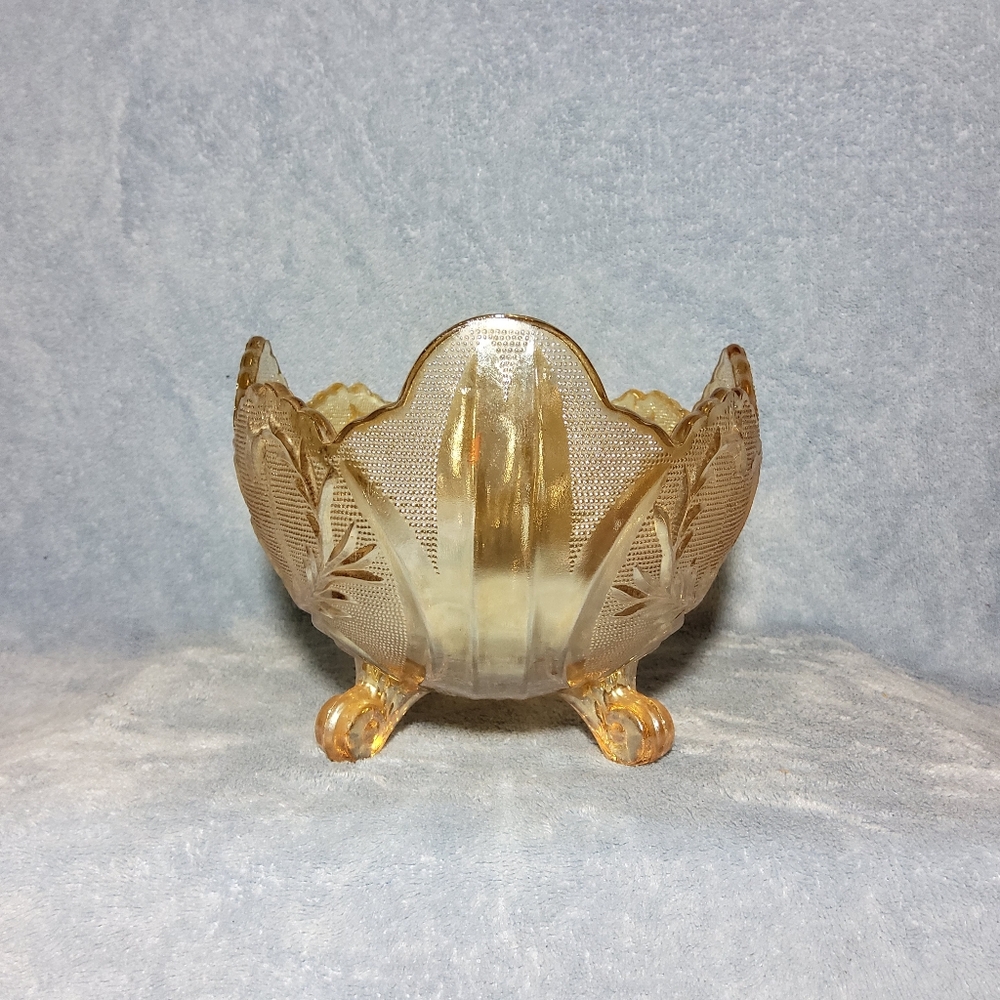 Vintage Jeannette Marigold Carnival Glass Lombardi Pattern Footed Fruit Bowl - Picture 4 of 8